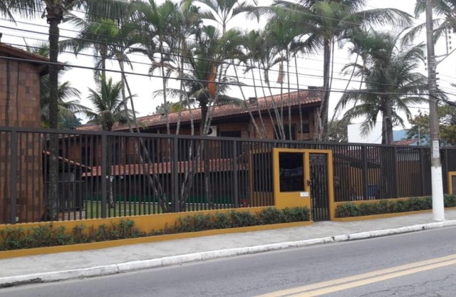 Condomínio frente ao mar