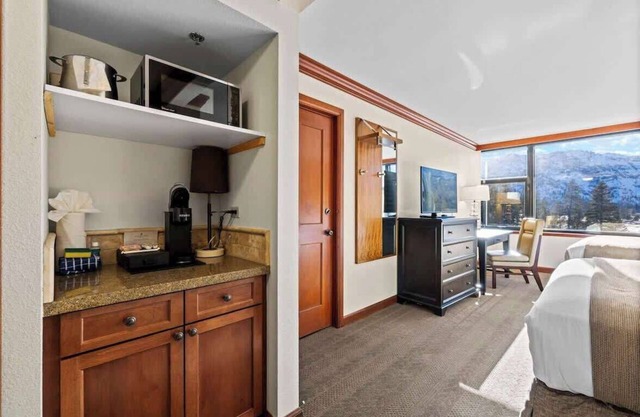 Conrad’s Mountain Retreat 2