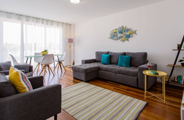 Vida contemporánea 2 dormitorios a estrenar Apartamento Central Tavira