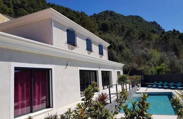VILLA CONTEMPORÁNEA ENTRE NICE Y VILLEFRANCHE SUR MER
