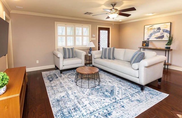 Convenient, Quiet, Centrally Located, Fully Stocked Lakeview Home