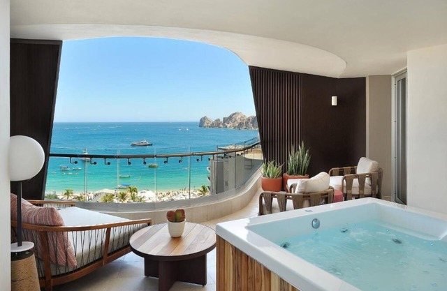 Corazon Suite - 2 BR Ocean View Suite