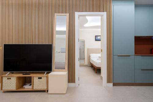 Corporate Living Retiro