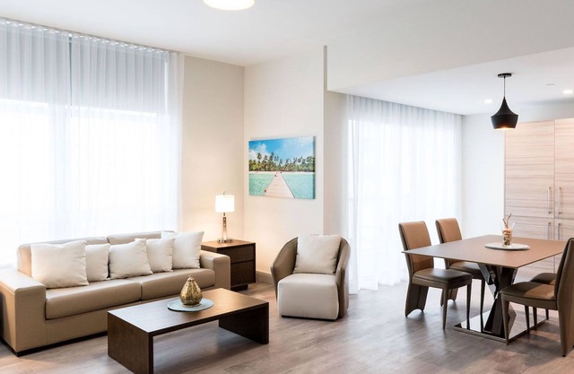 COSTA HOLLYWOOD PRIVATE SUITES - D