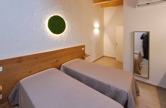 Acogedor apartamento en villa para 4 personas con WIFI, A/C y TV