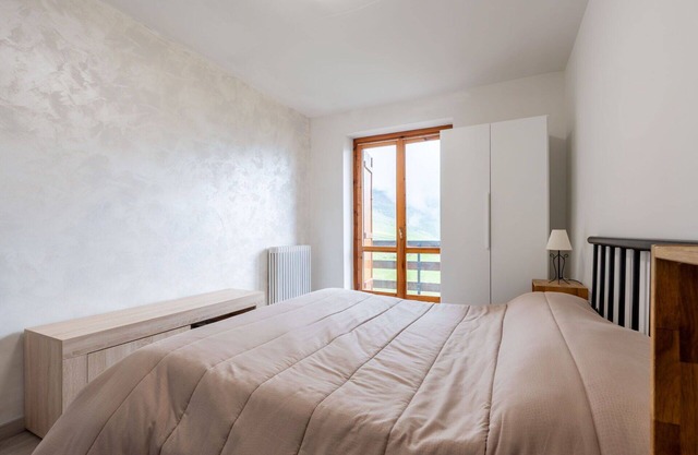 Precioso apartamento para 6 personas con WIFI, TV, balcón y mascotas permitida