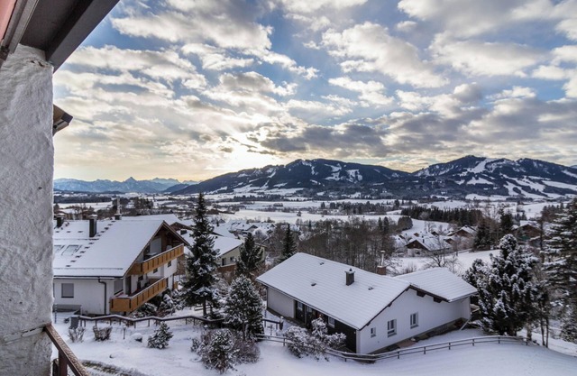 Acogedor apartamento "Förster" con vistas a la montaña, balcón y piscina