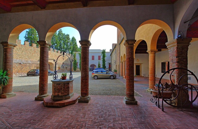 Precioso apartamento para 4 personas con A/C, WIFI, TV y vista panorámica, cerca de San Gimignano