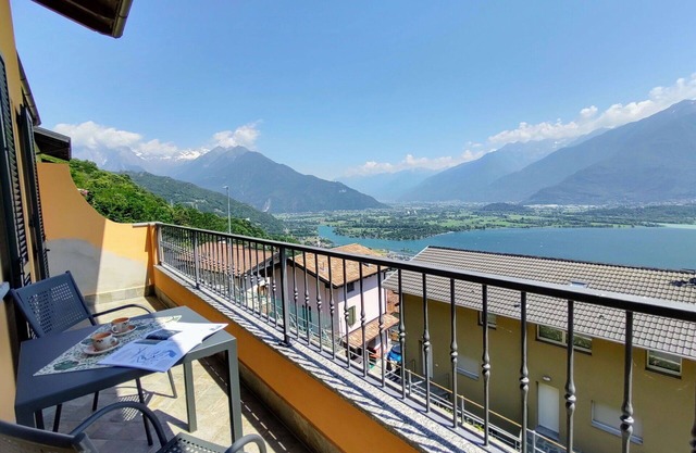 Bonito apartamento para 5 personas con WIFI, TV, terraza y mascotas permitida