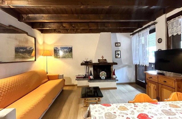 Acogedor apartamento para 6 personas con WIFI, TV y balcón