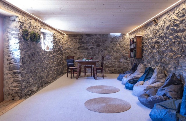 Acogedor apartamento en villa para 8 personas con WIFI y terraza