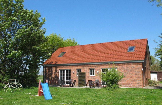 Hermoso apartamento en villa para 7 personas con WIFI, TV, terraza y mascotas permitida