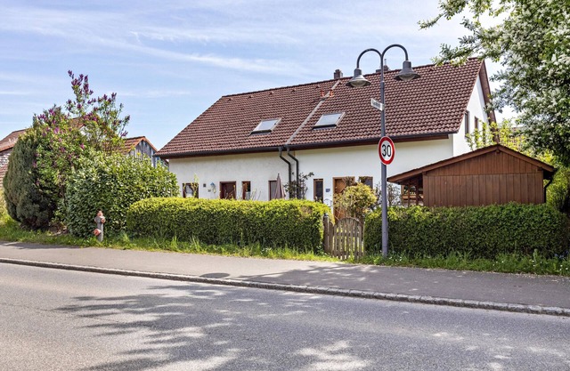 Acogedora casa de vacaciones "Alina" con jardín y Wi-Fi