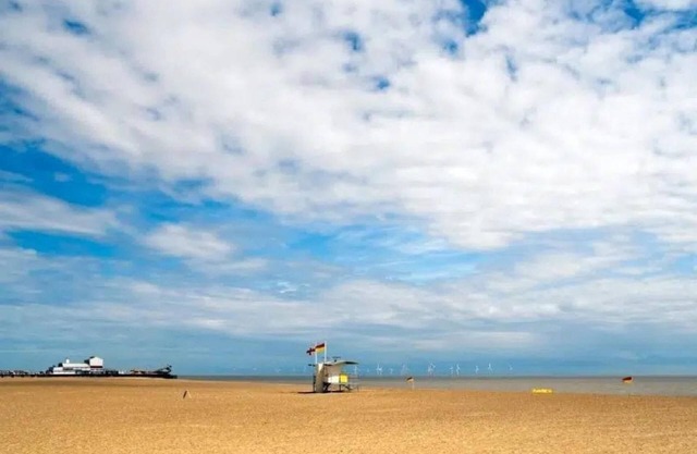Cosy Home by the Sea