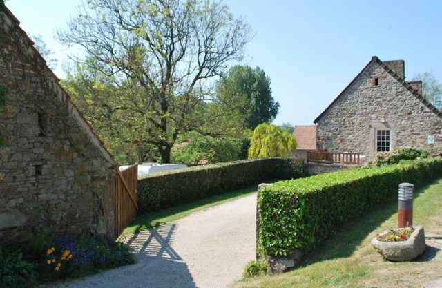 Alquiler vacacional en La Hague: casa con terraza, jardín y WiFi para 4 personas