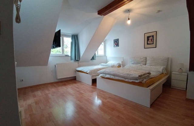 Cosy old Studio at Schlosspark