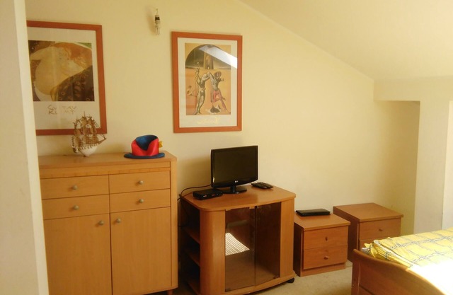 Acogedor apartamento tranquilo cerca de la playa en el corazón de Budva