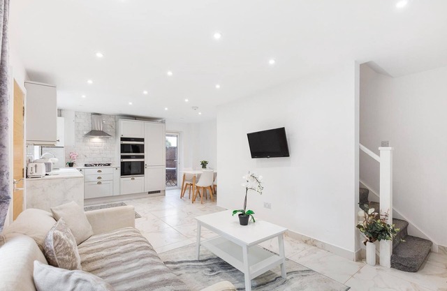 Cosy Two Bedroom House in Central Kidlington