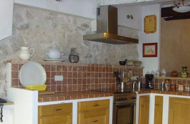 Casa rural en una antigua casa de pueblo en Reillanne Village Park Luberon