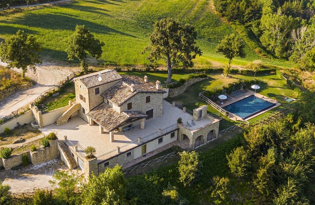 Cottage Ermelinda – Landscape, Jacuzzi and Pool