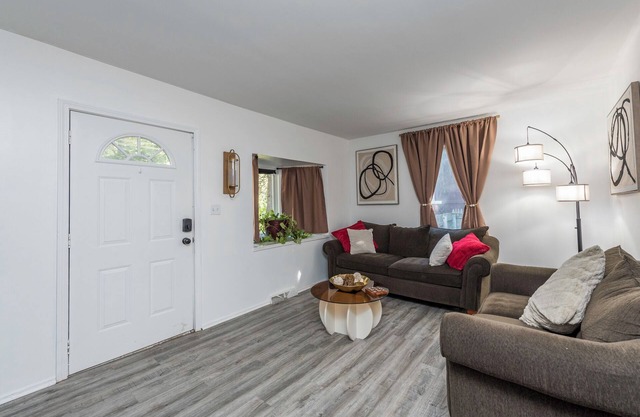 Cottingham Cottage – Peaceful Family Retreat Near Great Lakes Naval Base