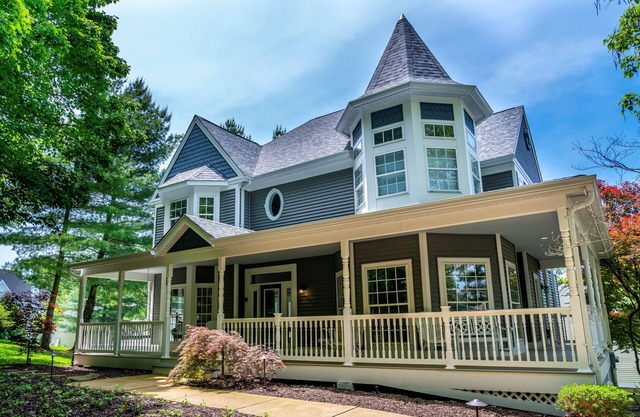 Charming St. Albans Village Casa de estilo victoriano