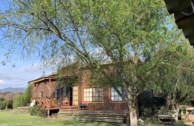 Casa de campo rodeada de viñedos en el mundo famoso Valle de Casablanca