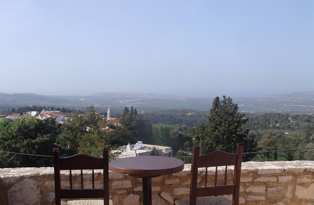 Casa rural 'Vila Aloni' con terraza privada, Wi-Fi y aire acondicionado