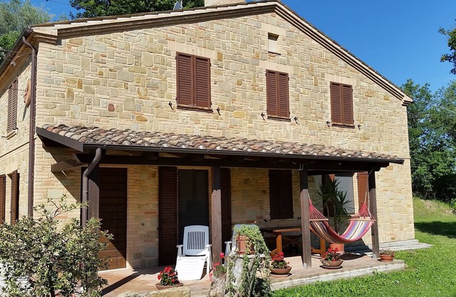 Casa de campo con piscina para sus vacaciones relajantes