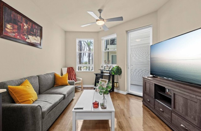 Cozy 1-bedroom apartment with AC, fitness room in fantastic Los Angeles