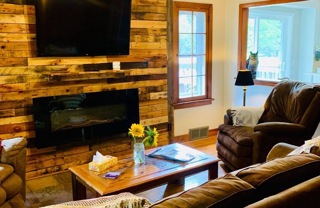 Cozy 1940s Cottage on Range Line Lake – Private Waterfront on Three Lakes Chain