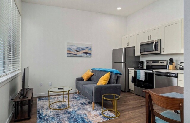 Cozy 1BR/1BA Apartment near Colleges