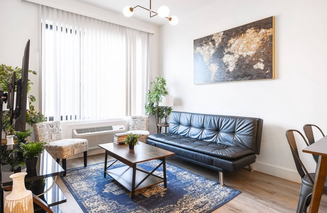 Cozy 1BR Close to EWR 3998