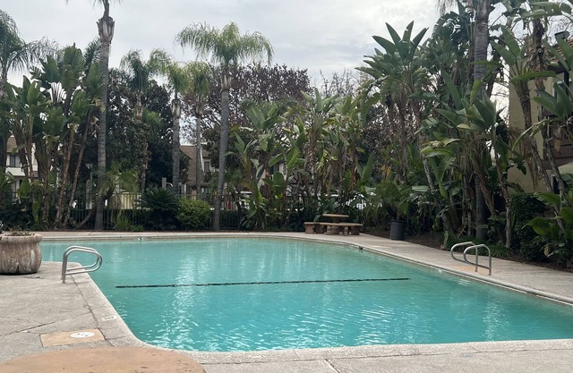 Cozy 2 Bed 2 Bath Condo, You're home away from home.