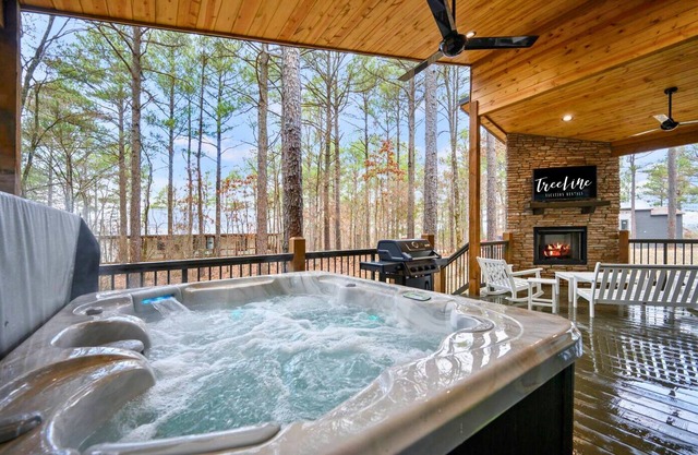 Cozy 2BD Cabin | Hot Tub | Fire Pit | Arcade Table