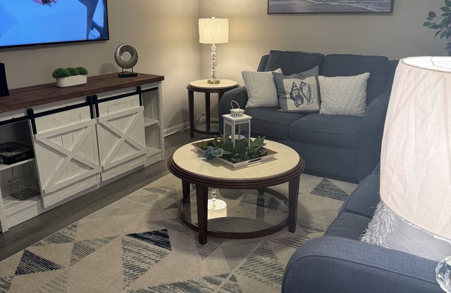 "Cozy 3-Bedroom House in Fabulous Conway – Comfort, AC, and Relaxation Await!"