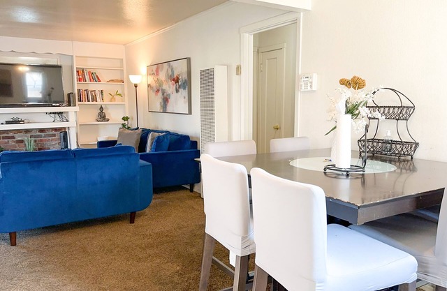 Cozy 3BDR Home With King Size Bed - SFO/OAK/SJ