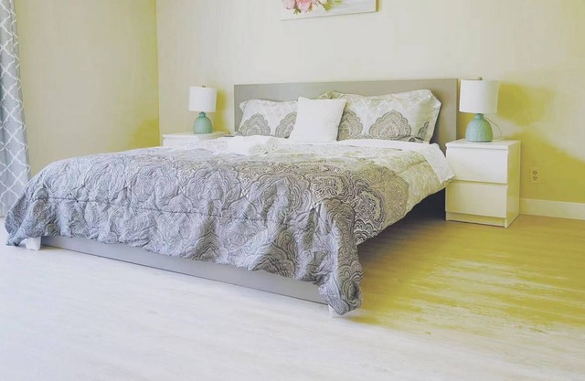 COZY 4BR/2BA house Silicon W/D AC parking