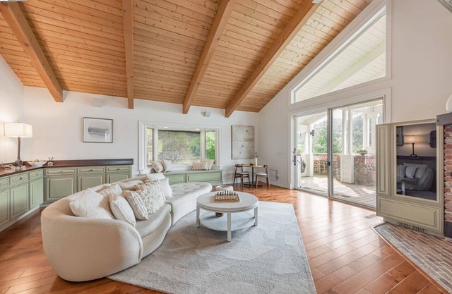 Cozy 6 bd room Retreat near Saint Mary's College