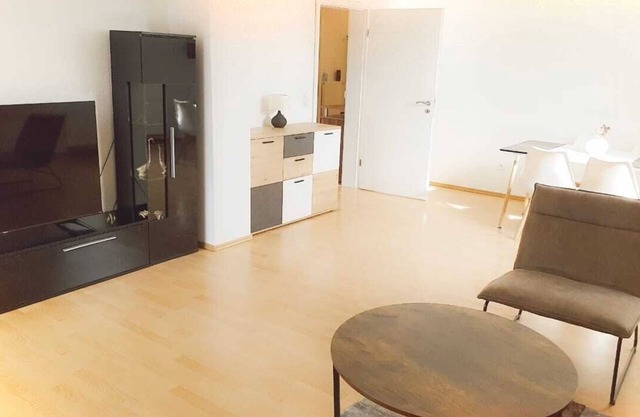 Cozy and Modern stay near nature and city