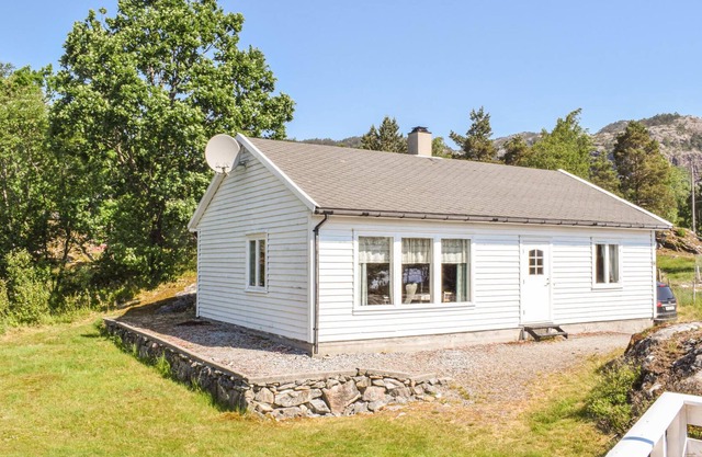 Alojamiento de 2 habitaciones en Ostereidet