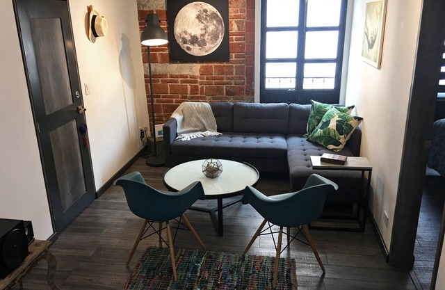 ACOGEDOR APARTAMENTO EN EL CENTRO