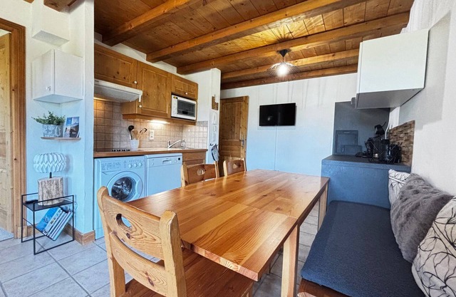 Apartamento acogedor en Cernix cerca de pistas, 2 habitaciones, terraza