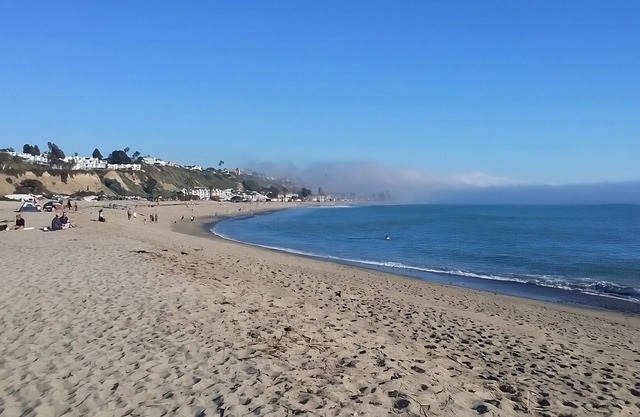 Cozy Beach Vacation! 3 Spacious Units w/ Kitchen! Outdoor Pool