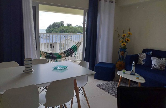 Cozy Beach View Apartment in Panama City, Panama