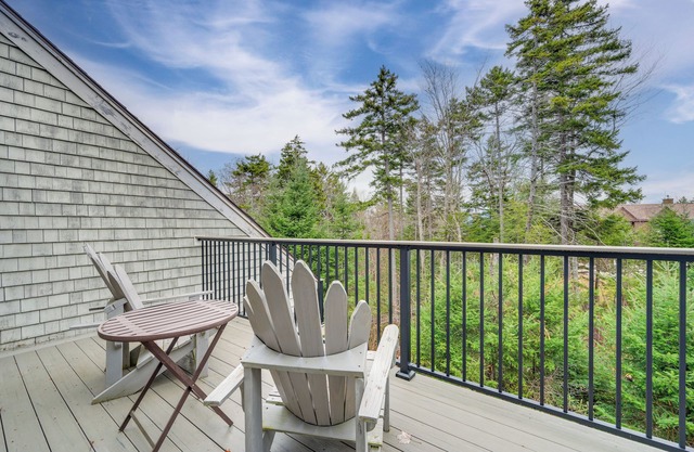 Cozy Ski-in / Ski-out Condo en Bretton Woods Ski Mtn