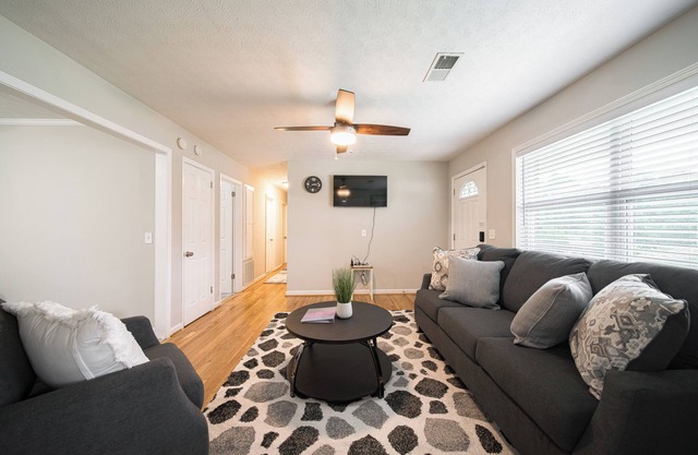 Cozy Brick Ranch Home owned and operated by an Army Soldier!!!