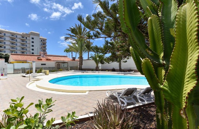 Cozy bungalow for 6 in Playa del Inglés GD04 by VillaGranCanaria