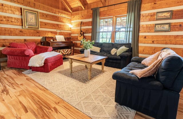 Cozy Cabin and Homestead