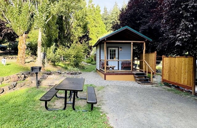 Cozy Cabin near Trailheads and Waterfalls in the Umpqua National Forest, Oregon